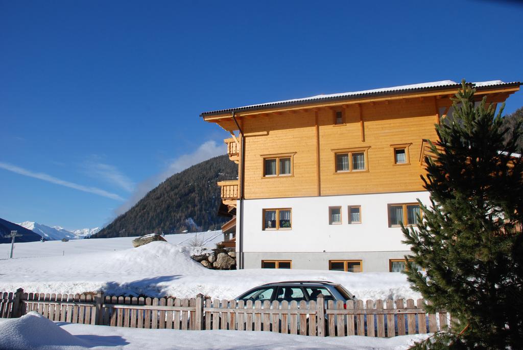 Appartamento Haus Panoramablick Kals-am Großglockner Esterno foto